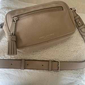 Authentic leather Marc Jacobs crossbody bag